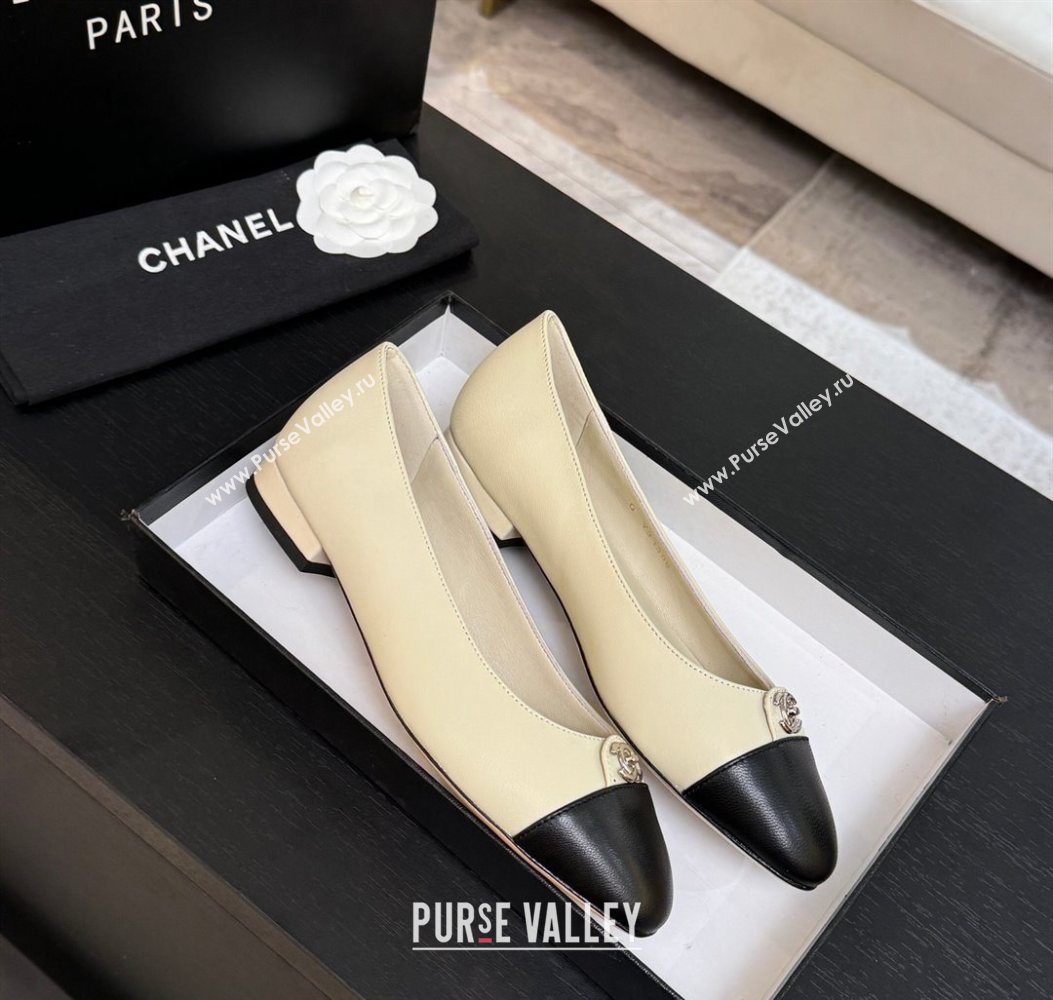 Chanel Lambskin Leather Ballets Flat with CC Tag White 2025 G46441 2 (MD-251103024)