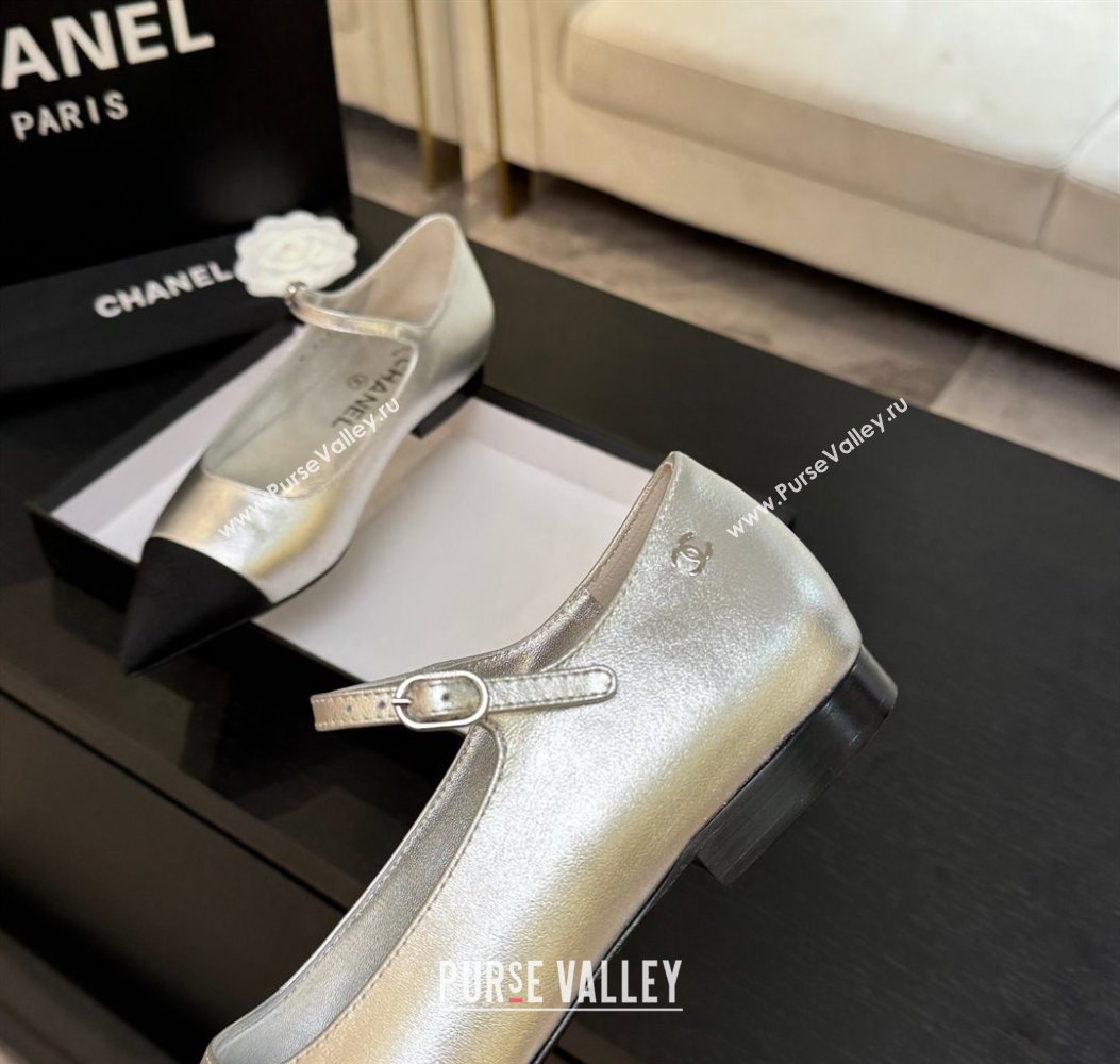 Chanel Lambskin Grosgrain Pointed Mary Janes Ballet Flats Silver 2025 G46849 (MD-251103039)