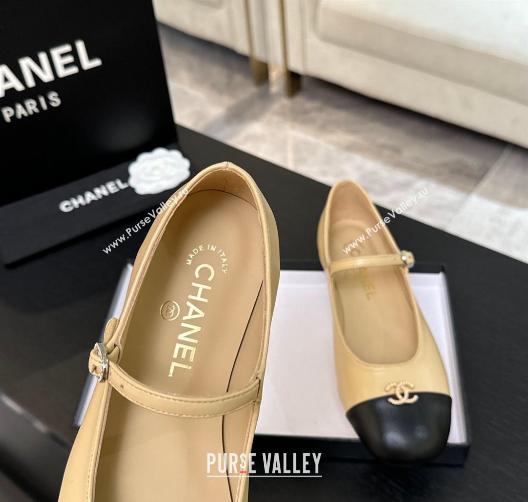 Chanel Lambskin and Calfskin Leather Mary Janes Ballets Flat with Strass CC Beige 2025 CH110301 (MD-251103009)