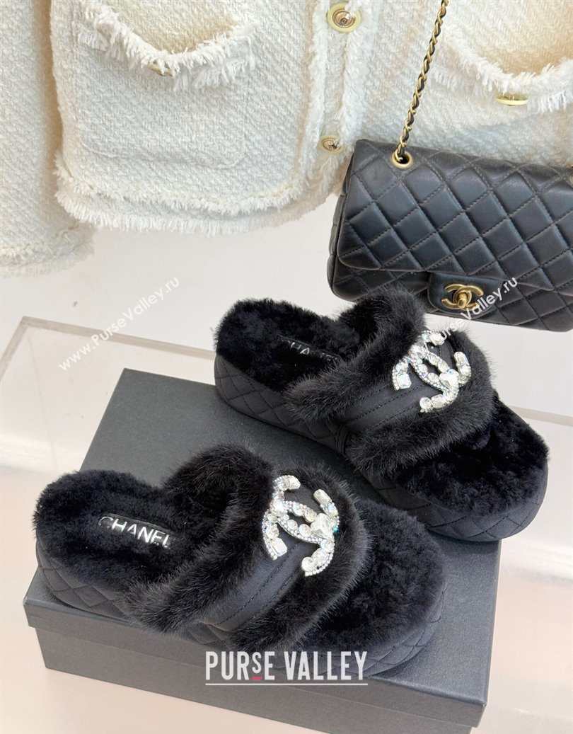Chanel Fabric and Wool Platform Slides Sandal with Strass CC Black 2025 CH110307 (MD-251103091)