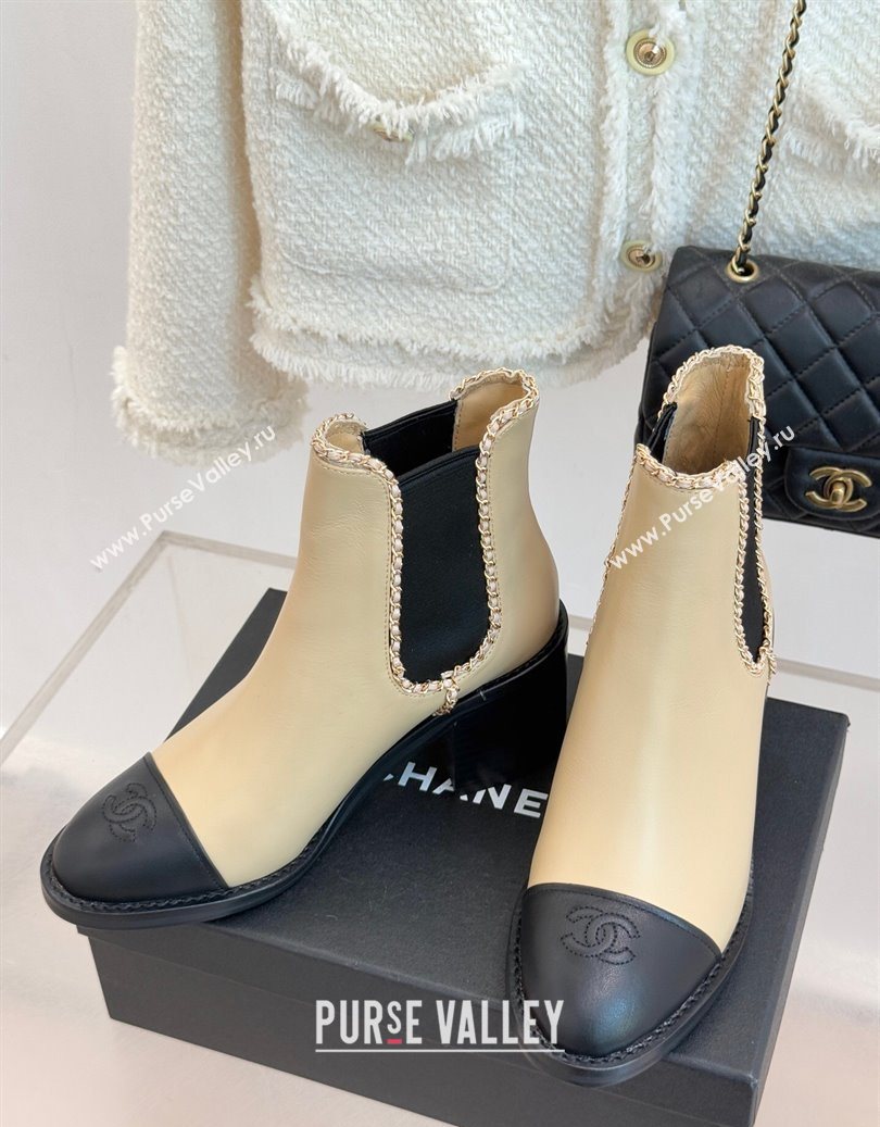 Chanel Calfskin Leather Heel Ankle Boots 5cm with Chain Beige 2025 CH110402 (MD-251104027)