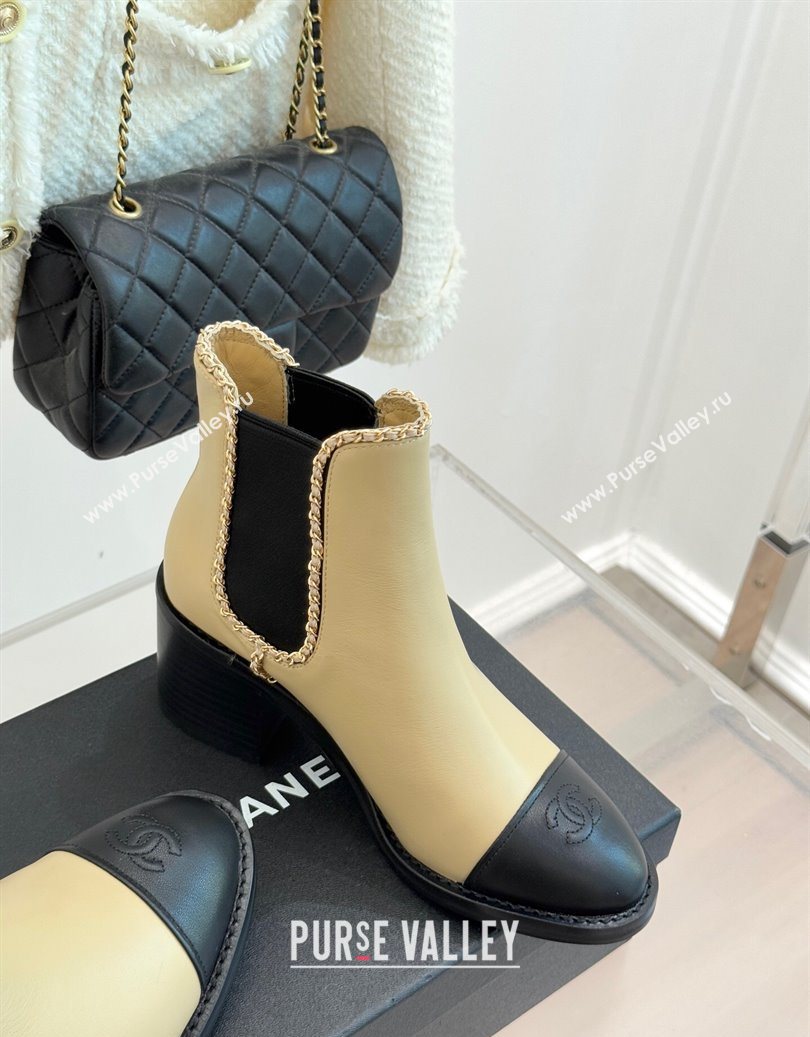 Chanel Calfskin Leather Heel Ankle Boots 5cm with Chain Beige 2025 CH110402 (MD-251104027)