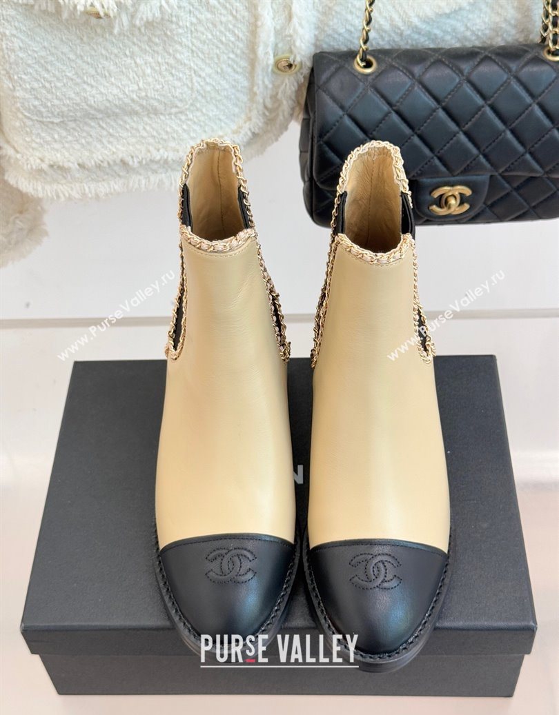 Chanel Calfskin Leather Heel Ankle Boots 5cm with Chain Beige 2025 CH110402 (MD-251104027)