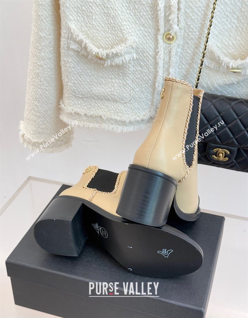 Chanel Calfskin Leather Heel Ankle Boots 5cm with Chain Beige 2025 CH110402 (MD-251104027)