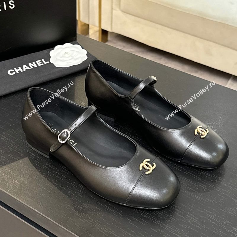 Chanel Lambskin and Calfskin Leather Mary Janes Ballets Flat with Strass CC Black 2025 CH110301 (MD-251103012)