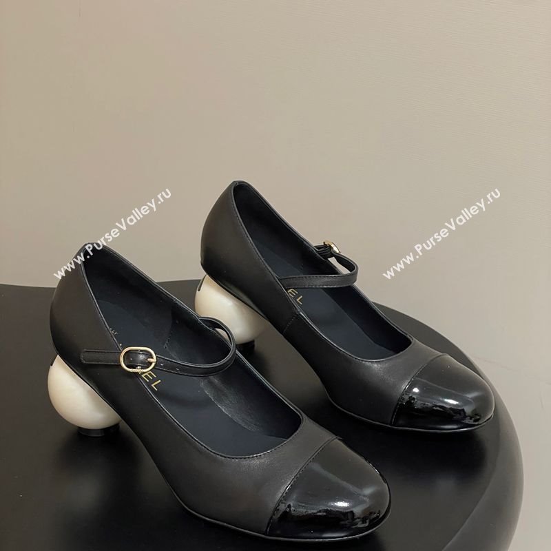 Chanel Lambskin - Patent Calfskin Pearls Mary Janes Pumps 7cm Black 2025 G46775 (MD-251103078)