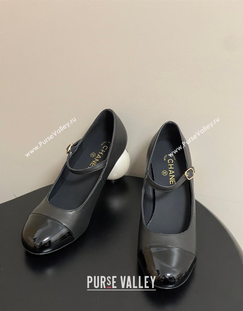 Chanel Lambskin - Patent Calfskin Pearls Mary Janes Pumps 7cm Black 2025 G46775 (MD-251103078)