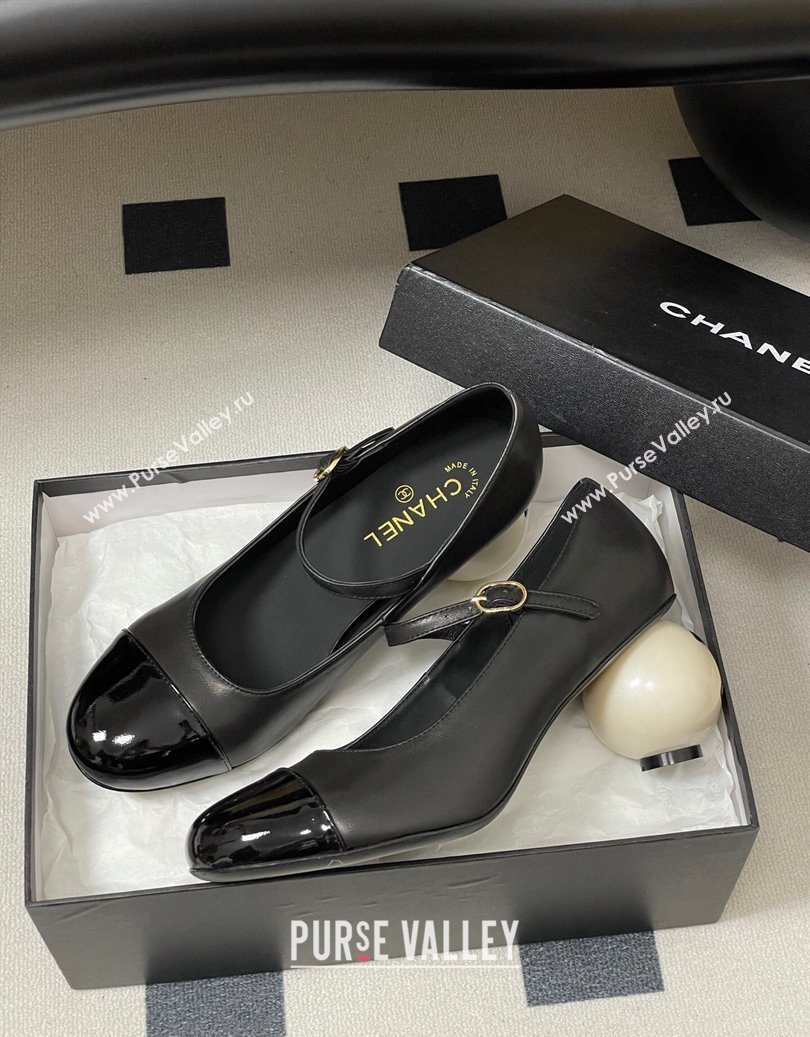 Chanel Lambskin - Patent Calfskin Pearls Mary Janes Pumps 7cm Black 2025 G46775 (MD-251103078)