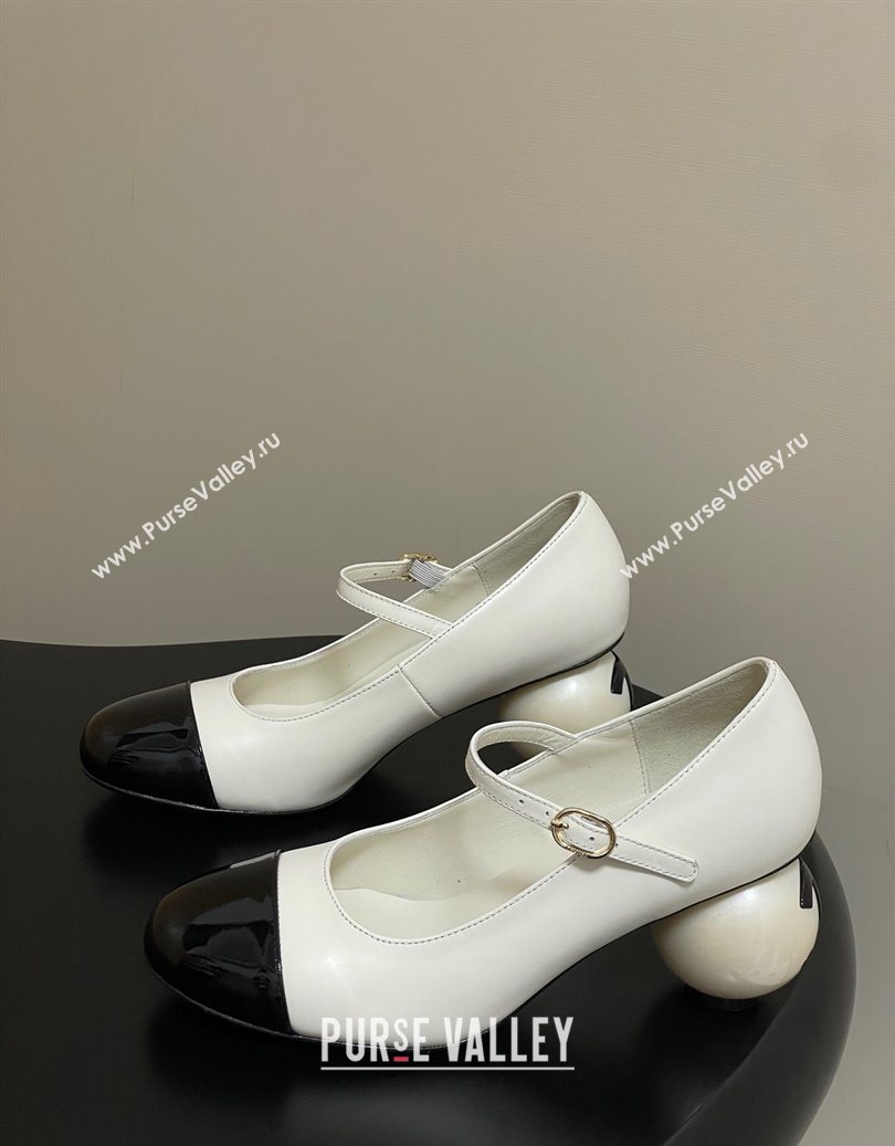 Chanel Lambskin - Patent Calfskin Pearls Mary Janes Pumps 7cm White 2025 G46775 (MD-251103079)