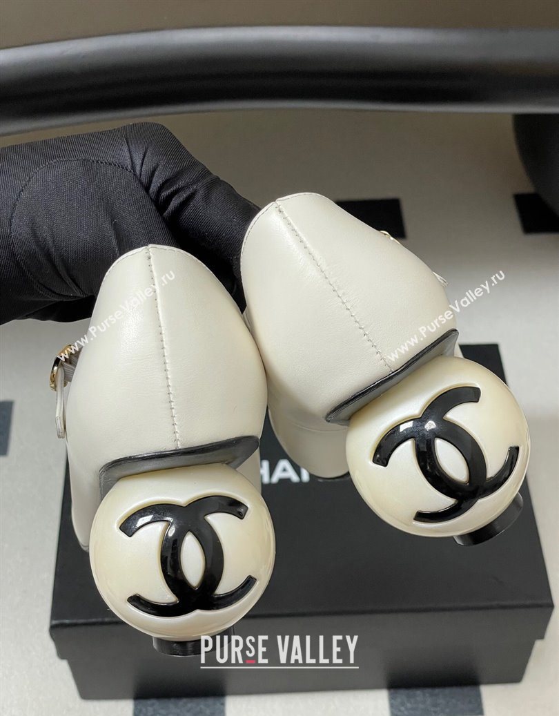 Chanel Lambskin - Patent Calfskin Pearls Mary Janes Pumps 7cm White 2025 G46775 (MD-251103079)
