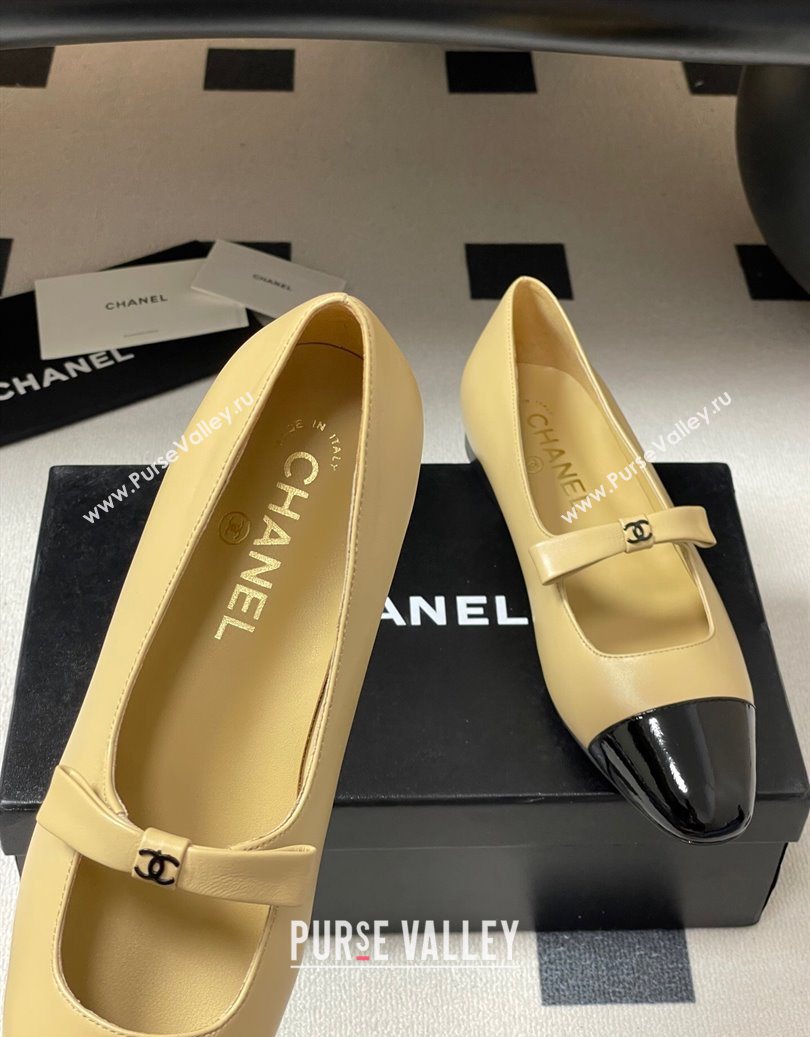 Chanel Lambskin and Patent Leather Mary Janes Ballet Flats with Bow Beige 2025 CH110302 (MD-251103068)