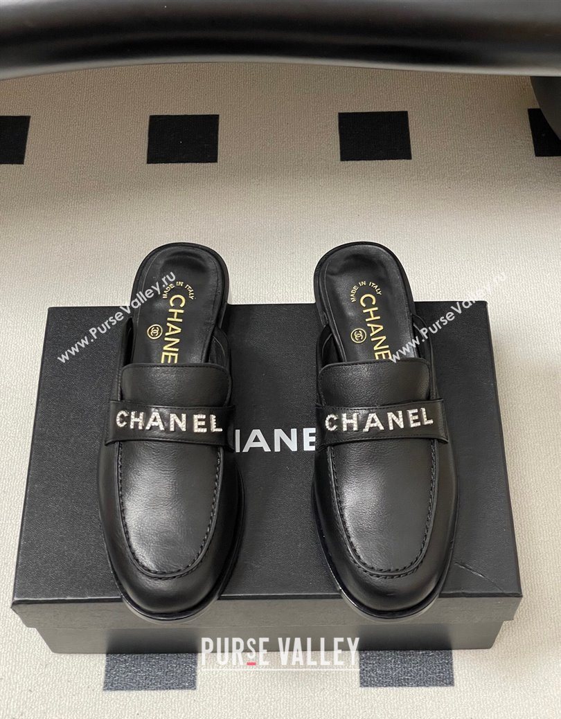 Chanel Calfskin Leather Flat Mules with Letters Strap Black 2025 CH103102 (MD-251031101)