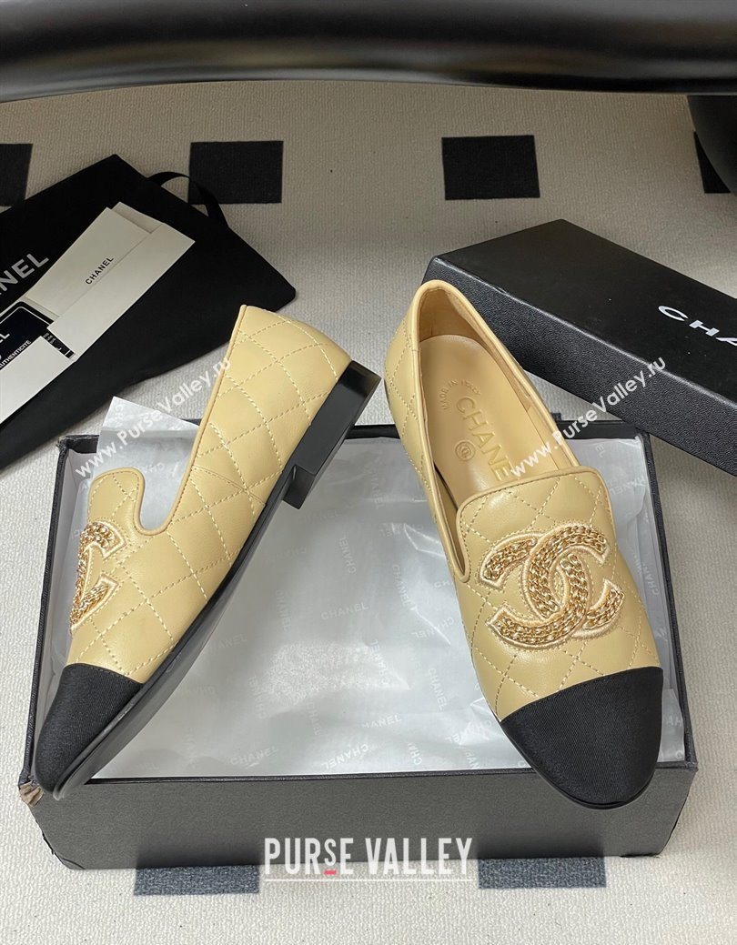 Chanel Lambskin Leather Flat Loafers with Chain CC Beige 2025 CH103103 (MD-251031107)