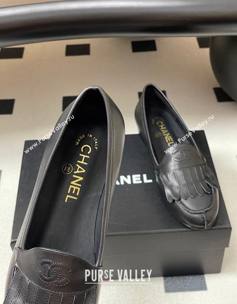 Chanel Calfskin Leather Flat Loafers with Tassel Black 2025 CH103104 (MD-251031108)