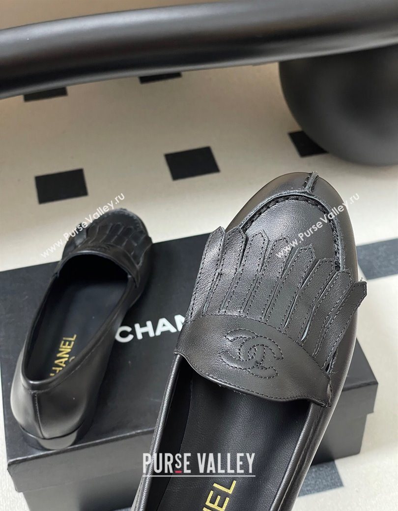 Chanel Calfskin Leather Flat Loafers with Tassel Black 2025 CH103104 (MD-251031108)