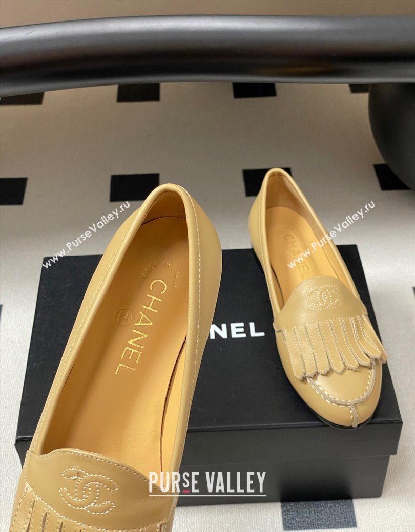 Chanel Calfskin Leather Flat Loafers with Tassel Beige 2025 CH103104 (MD-251031110)