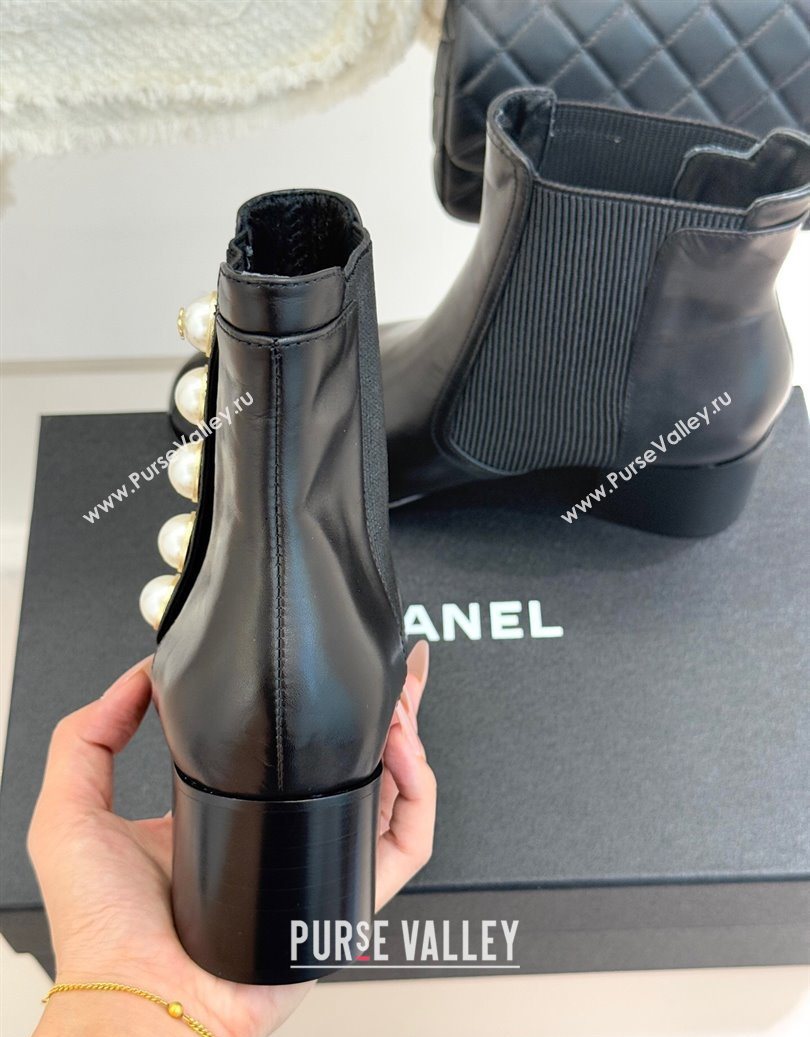 Chanel Lambskin Patent Leather Heel Ankle Boots 5cm with Pearls Black 2025 CH11030316 (MD-251103125)