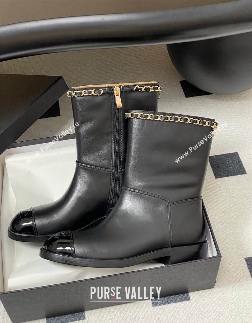 Chanel Calfskin and Patent Leather Flat Ankle Boots 3.5cm with Chain Black 2025 CH110403 (MD-251104030)