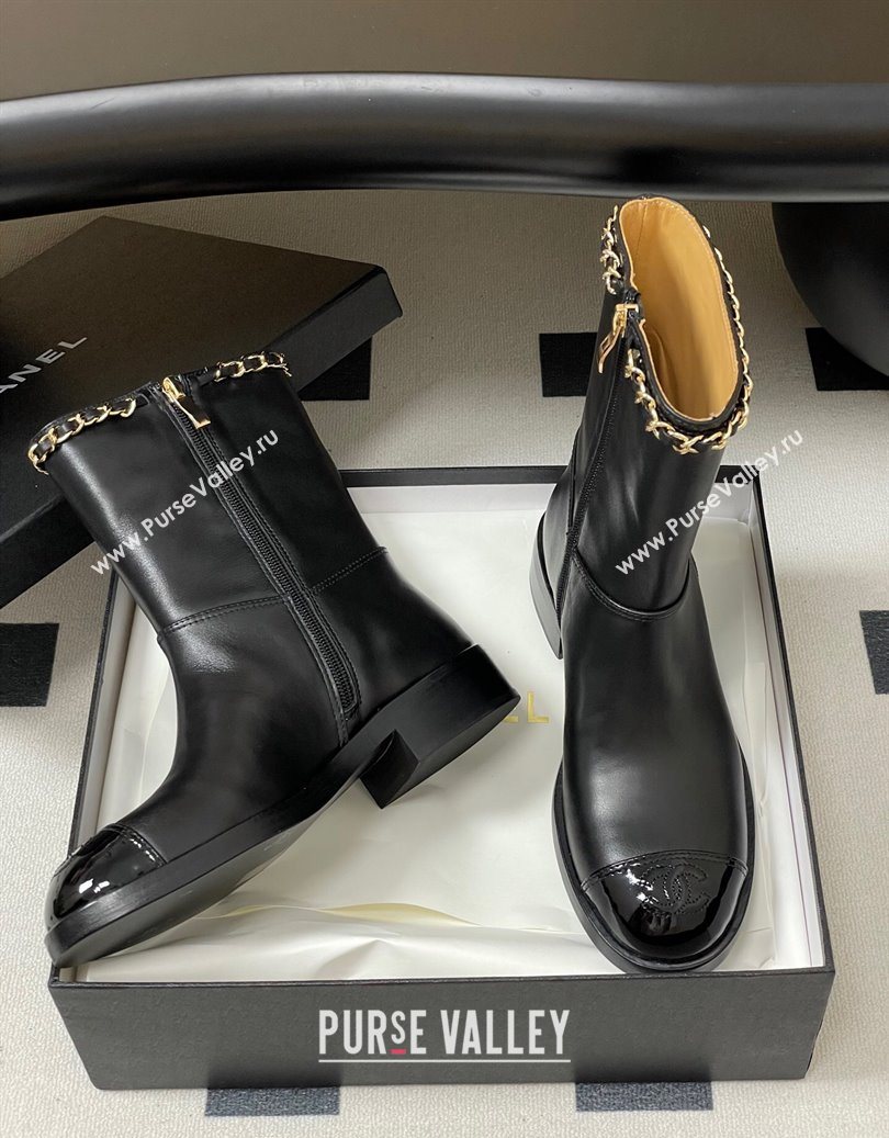 Chanel Calfskin and Patent Leather Flat Ankle Boots 3.5cm with Chain Black 2025 CH110403 (MD-251104030)