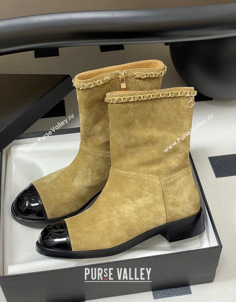 Chanel Suede and Patent Leather Flat Ankle Boots 3.5cm with Chain Beige 2025 CH110403 (MD-251104031)