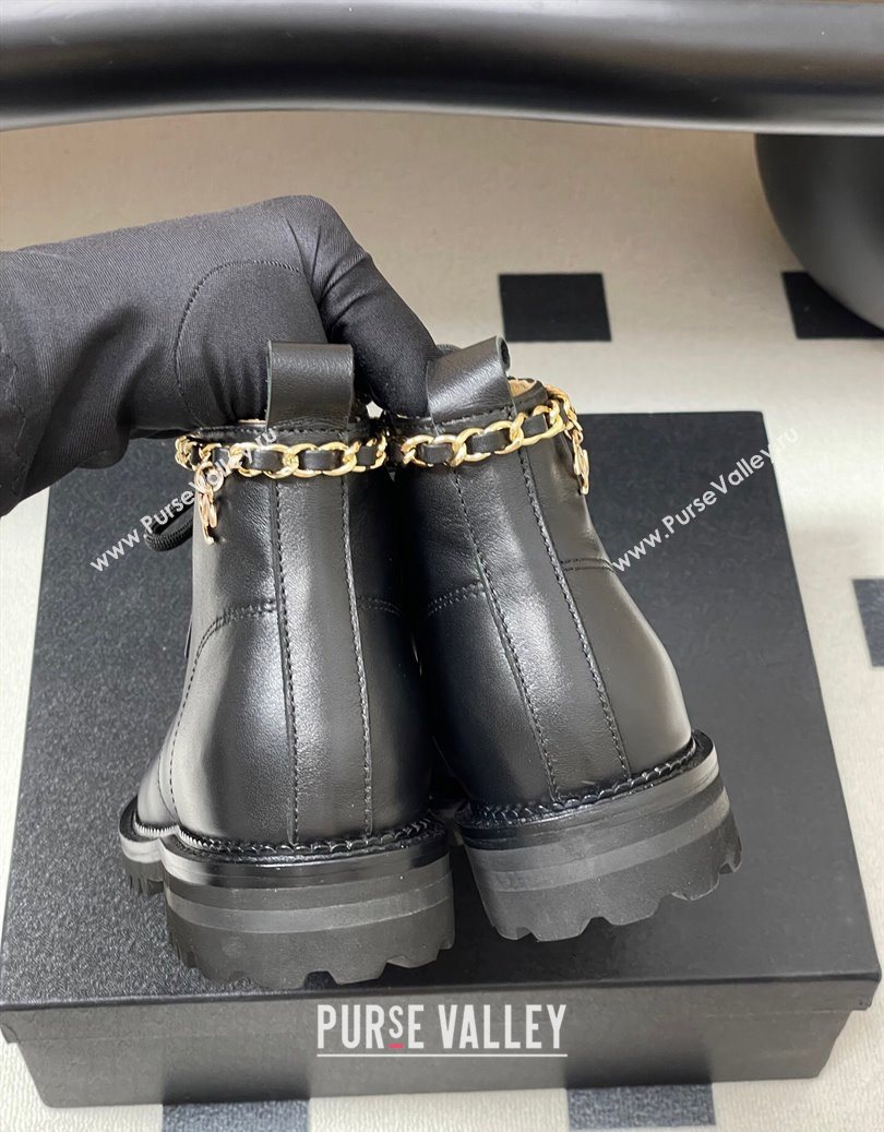 Chanel Calfskin and Patent Leather Laced-up Ankle Boots 3.5cm with Chain Black 2025 CH110404 (MD-251104033)