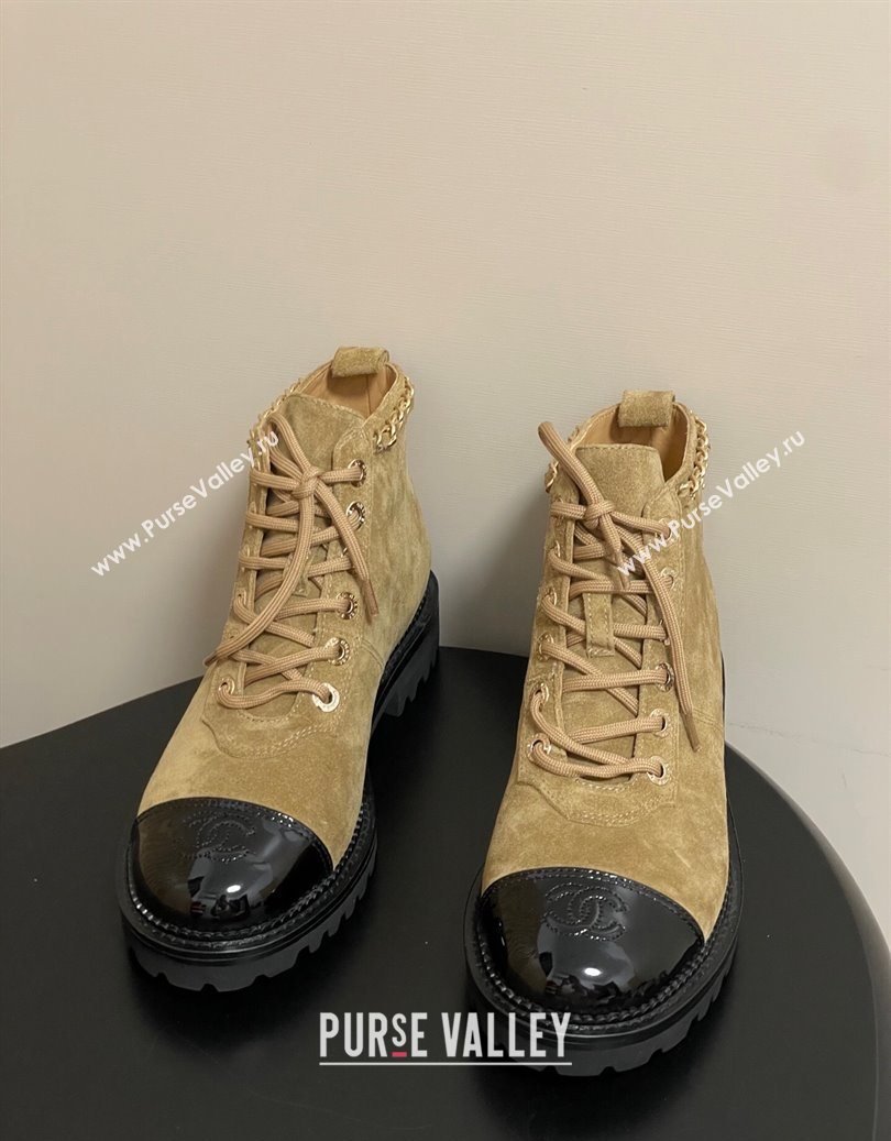 Chanel Suede and Patent Leather Laced-up Ankle Boots 3.5cm with Chain Beige 2025 CH110404 (MD-251104034)