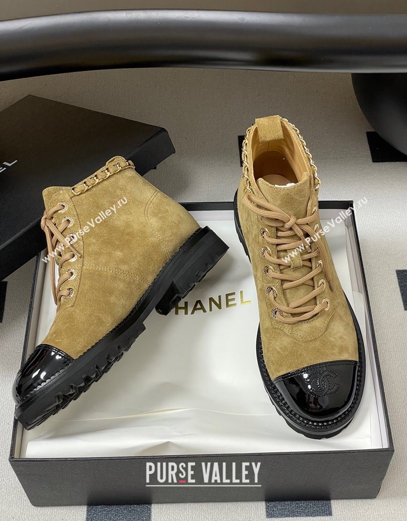 Chanel Suede and Patent Leather Laced-up Ankle Boots 3.5cm with Chain Beige 2025 CH110404 (MD-251104034)