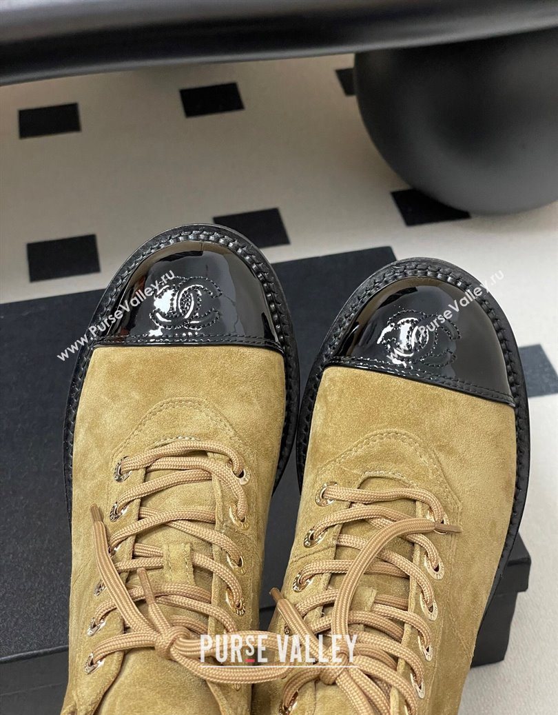 Chanel Suede and Patent Leather Laced-up Ankle Boots 3.5cm with Chain Beige 2025 CH110404 (MD-251104034)