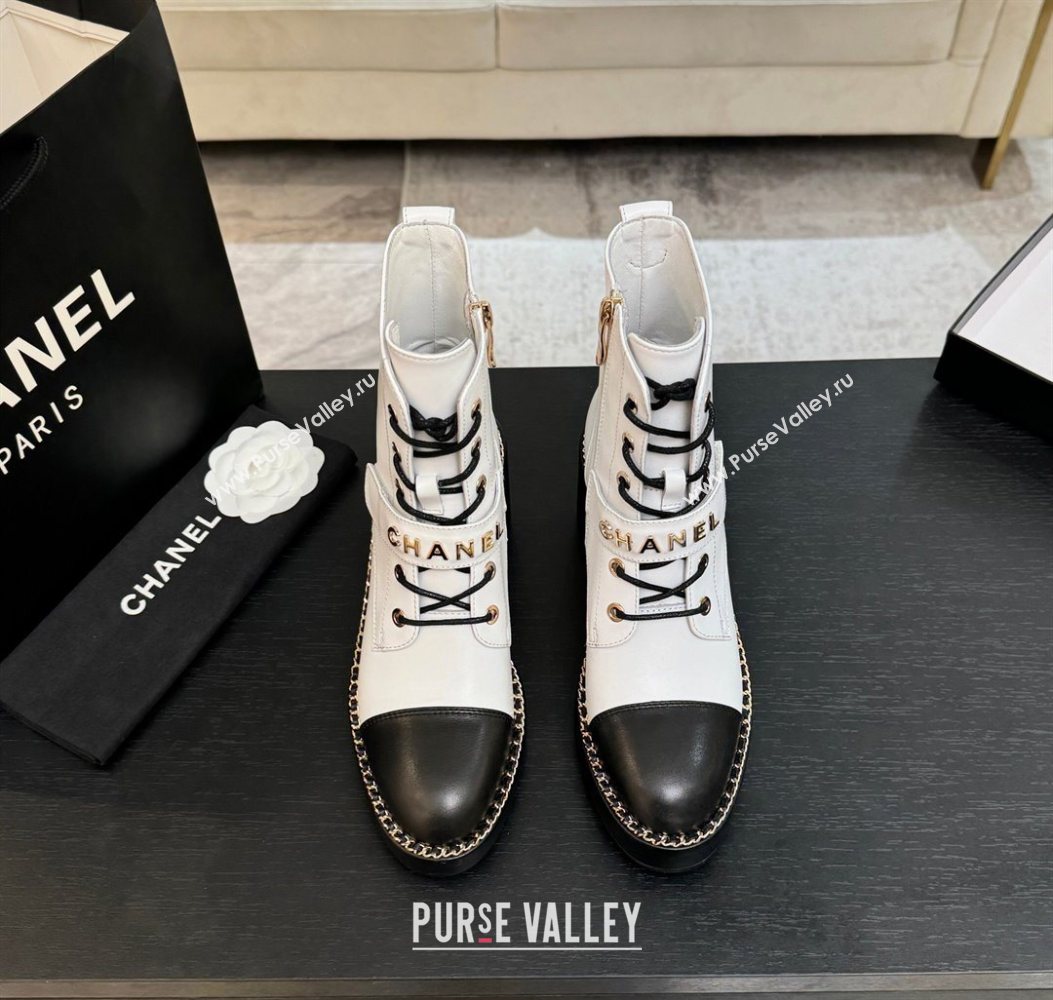 Chanel Calfskin Leather Laced-up Ankle Boots with Chain White 2025 CH110405 (MD-251104036)