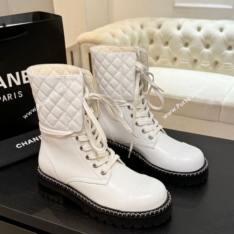 Chanel Lambskin and Quilted Leather Laced-up Ankle Boots 5cm with Chain White 2025 CH11030320 (MD-251103139)