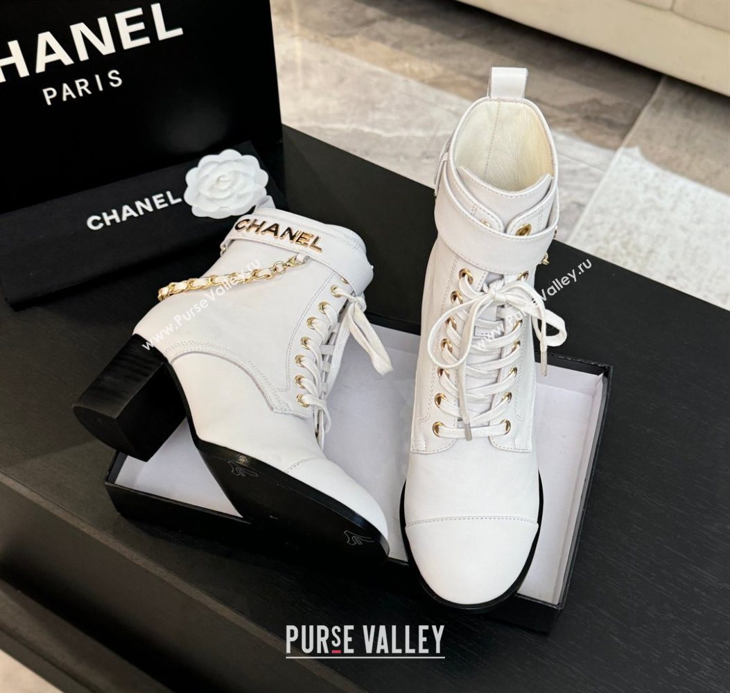 Chanel Calfskin Leather Laced-up Ankle Boots with Chain White 2025 CH11030321 (MD-251103141)