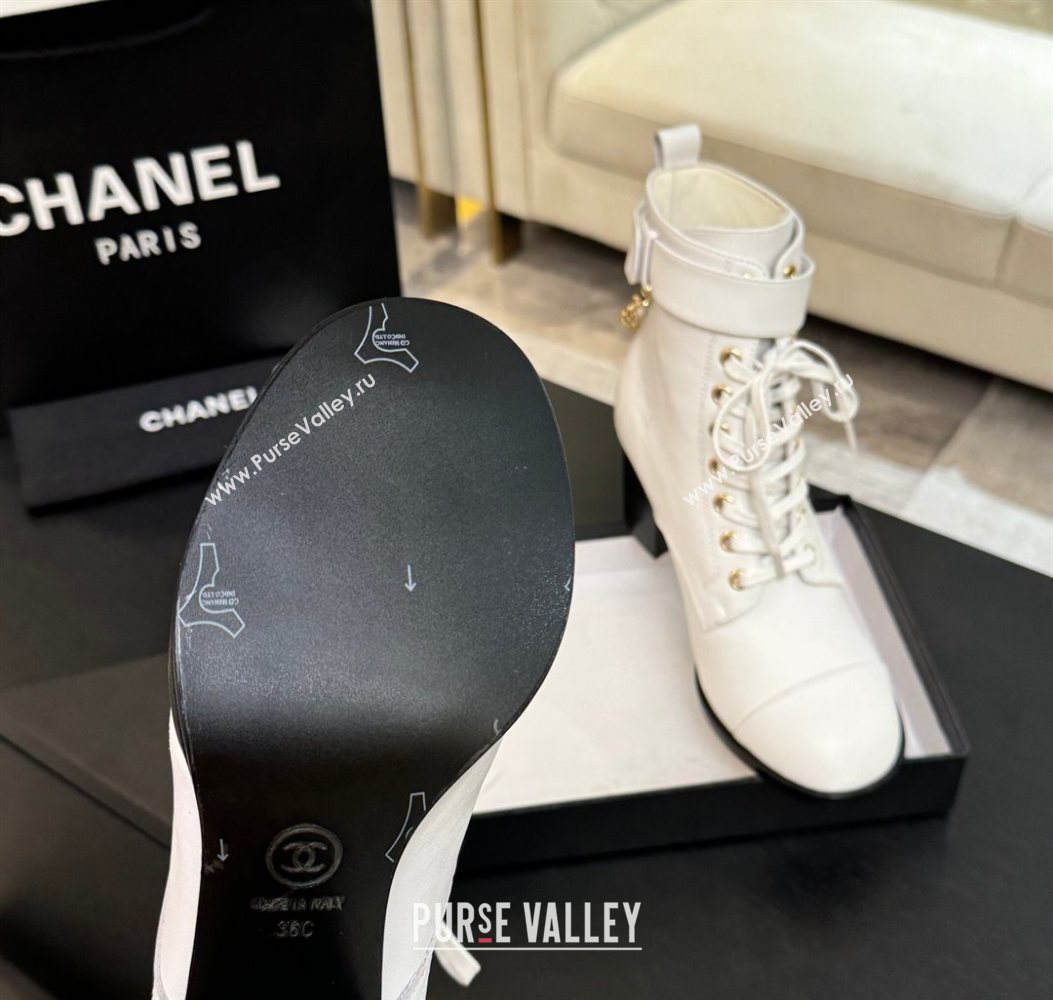 Chanel Calfskin Leather Laced-up Ankle Boots with Chain White 2025 CH11030321 (MD-251103141)