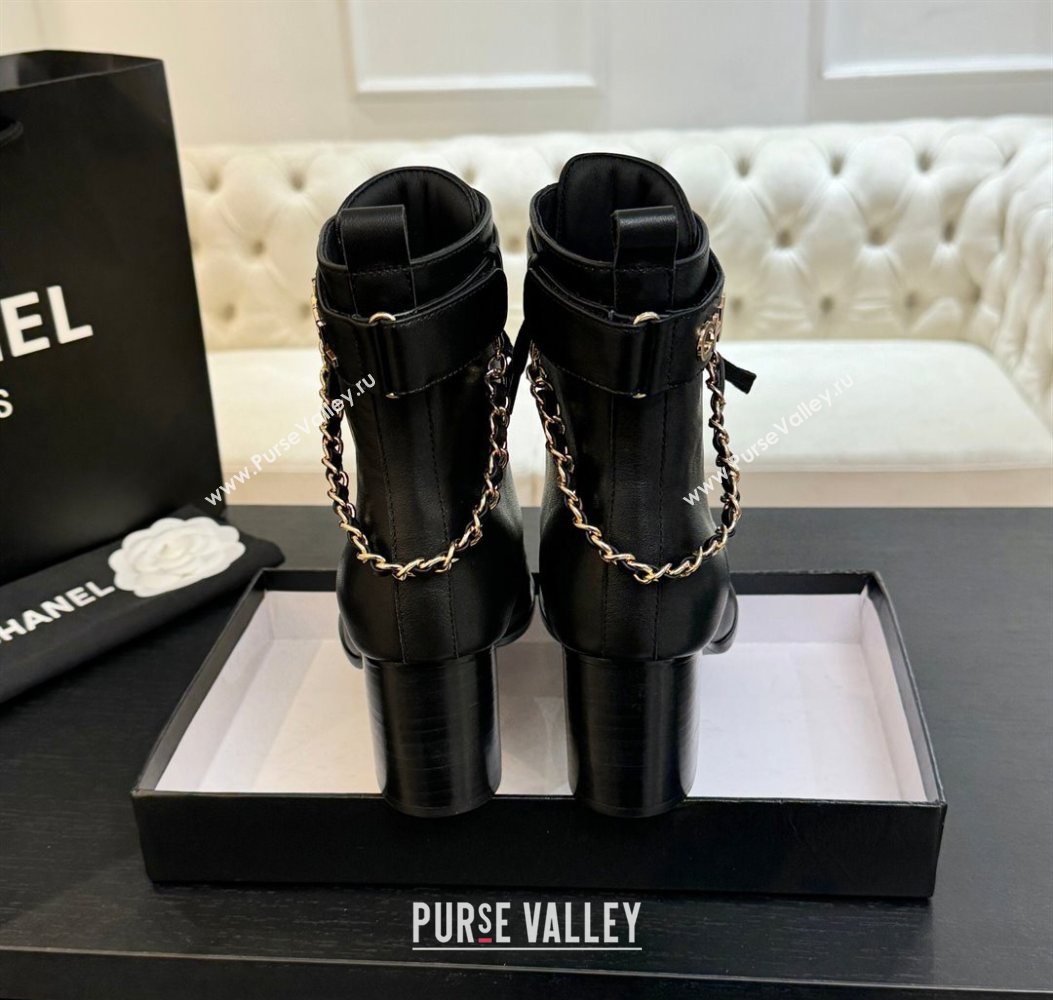 Chanel Calfskin Leather Laced-up Ankle Boots with Chain Black 2025 CH11030321 (MD-251103142)
