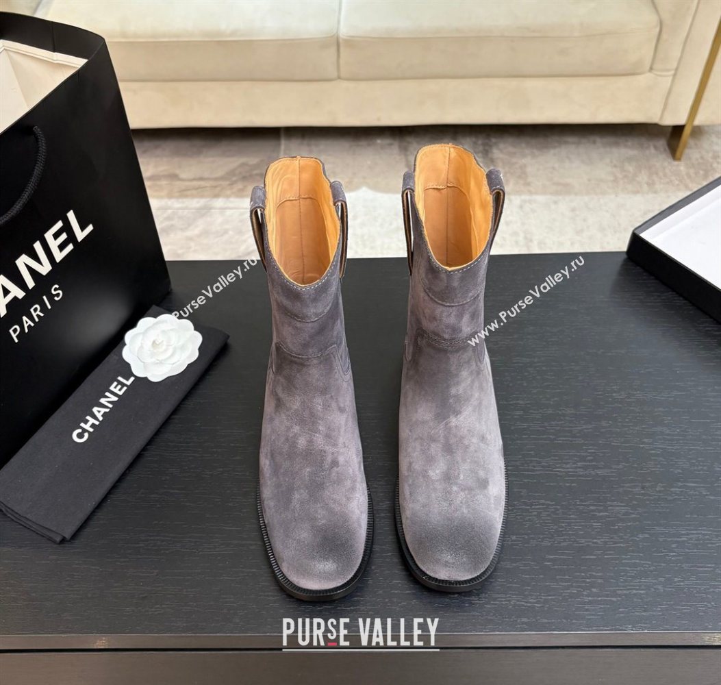 Chanel Suede Flat Ankle Boots Grey 2025 CH110401 (MD-251104002)
