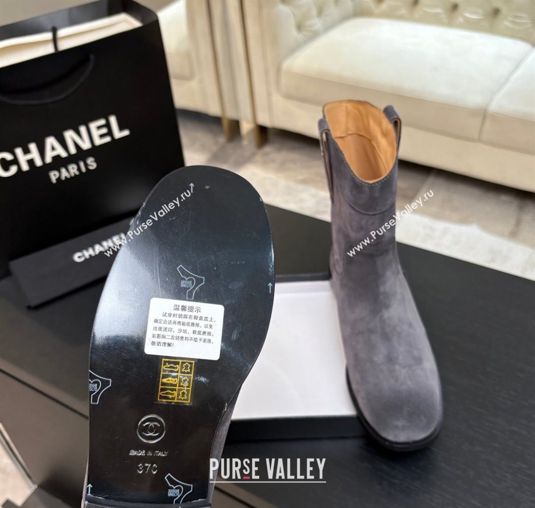 Chanel Suede Flat Ankle Boots Grey 2025 CH110401 (MD-251104002)