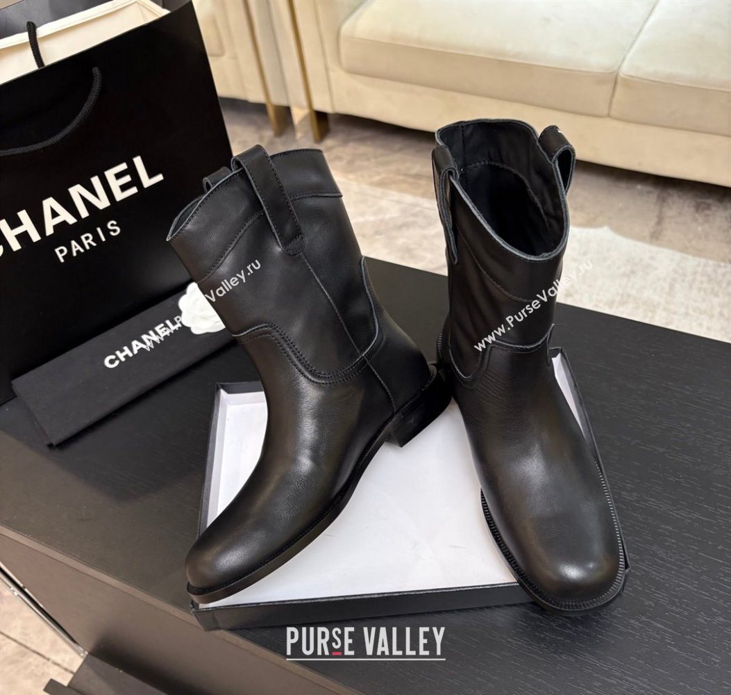 Chanel Calfskin Leather Flat Ankle Boots Black 2025 CH110401 (MD-251104004)