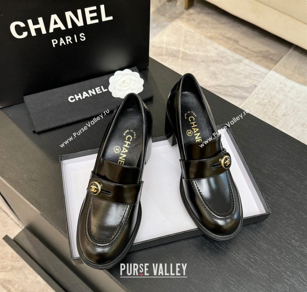 Chanel Shiny Calfskin Pumps 7cm with Button Strap Black 2025 G46795 (MD-251031088)