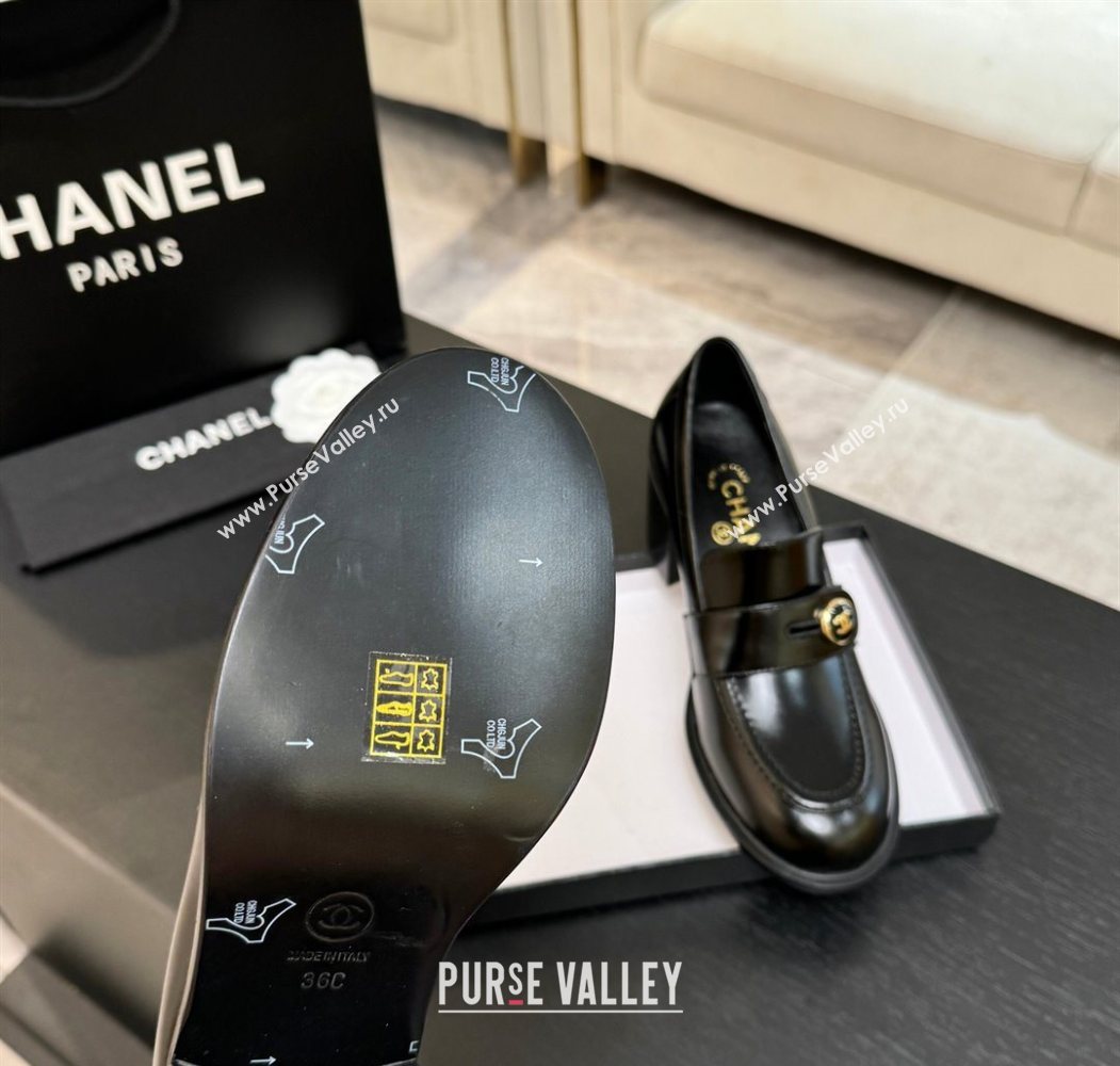 Chanel Shiny Calfskin Pumps 7cm with Button Strap Black 2025 G46795 (MD-251031088)