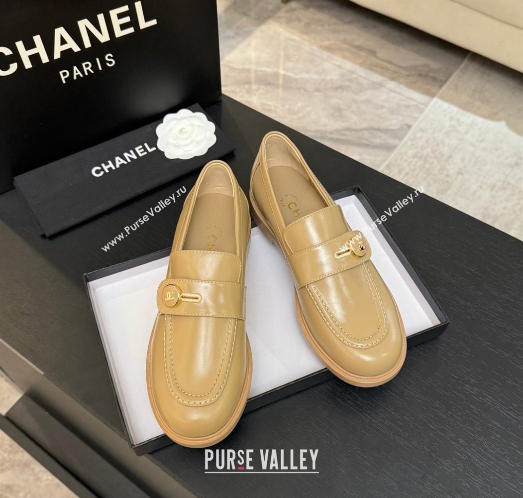 Chanel Shiny Calfskin Loafers with Button Strap Beige 2025 G46796 (MD-251031091)