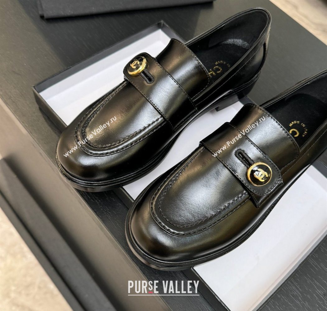 Chanel Shiny Calfskin Loafers with Button Strap Black 2025 G46796 (MD-251031092)