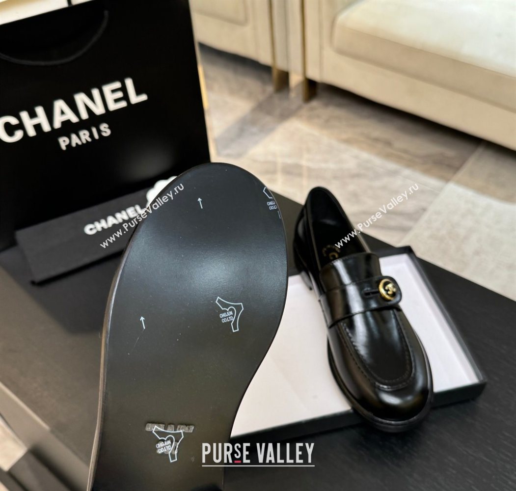 Chanel Shiny Calfskin Loafers with Button Strap Black 2025 G46796 (MD-251031092)