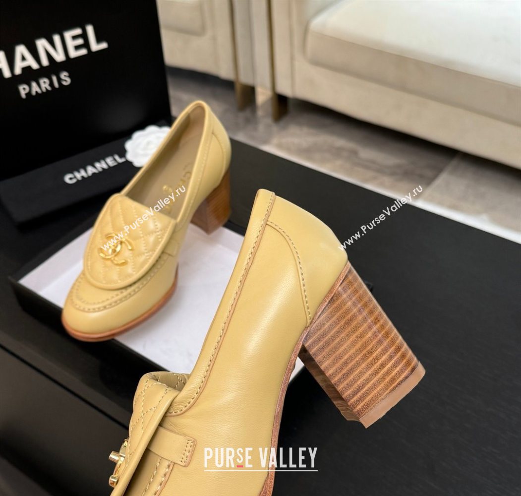 Chanel Lambskin Leather Pumps with CC Foldover Beige Yellow 2025 G46692 (MD-251031117)