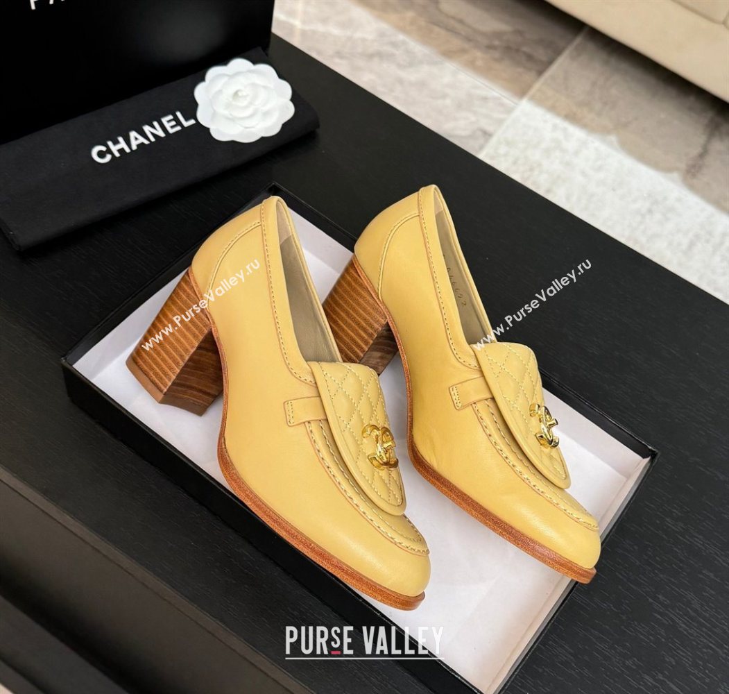 Chanel Lambskin Leather Pumps with CC Foldover Beige Yellow 2025 G46692 (MD-251031117)
