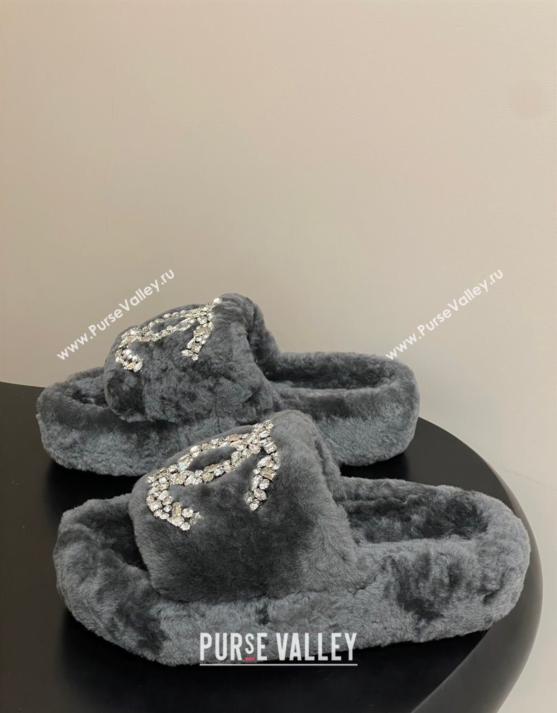 Chanel Wool Platform Slides Sandal with Strass CC Grey 2025 CH110305 (MD-251103083)