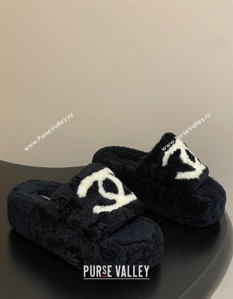 Chanel Wool Platform Slides Sandal with Maxi CC Black 2025 CH110306 (MD-251103086)