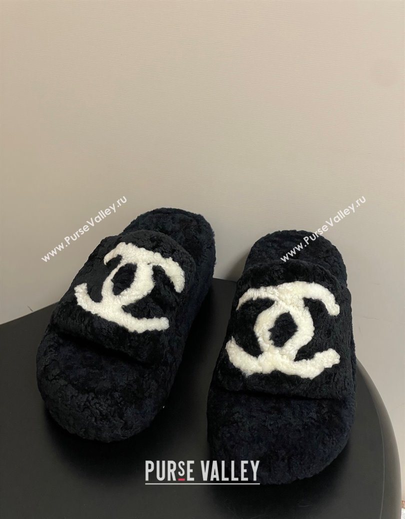 Chanel Wool Platform Slides Sandal with Maxi CC Black 2025 CH110306 (MD-251103086)