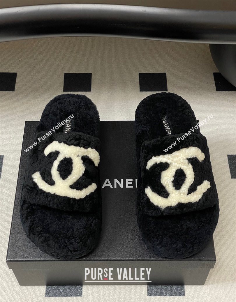 Chanel Wool Platform Slides Sandal with Maxi CC Black 2025 CH110306 (MD-251103086)