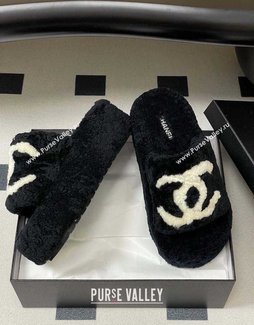 Chanel Wool Platform Slides Sandal with Maxi CC Black 2025 CH110306 (MD-251103086)