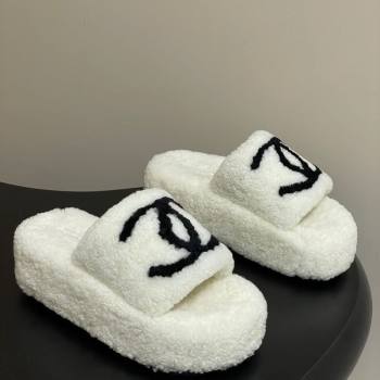 Chanel Wool Platform Slides Sandal with Maxi CC White 2025 CH110306 (MD-251103088)