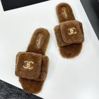 Chanel Shearling Wool Flat Slides Sandal with Foldover Brown 2025 CH103106 (MD-251031129)